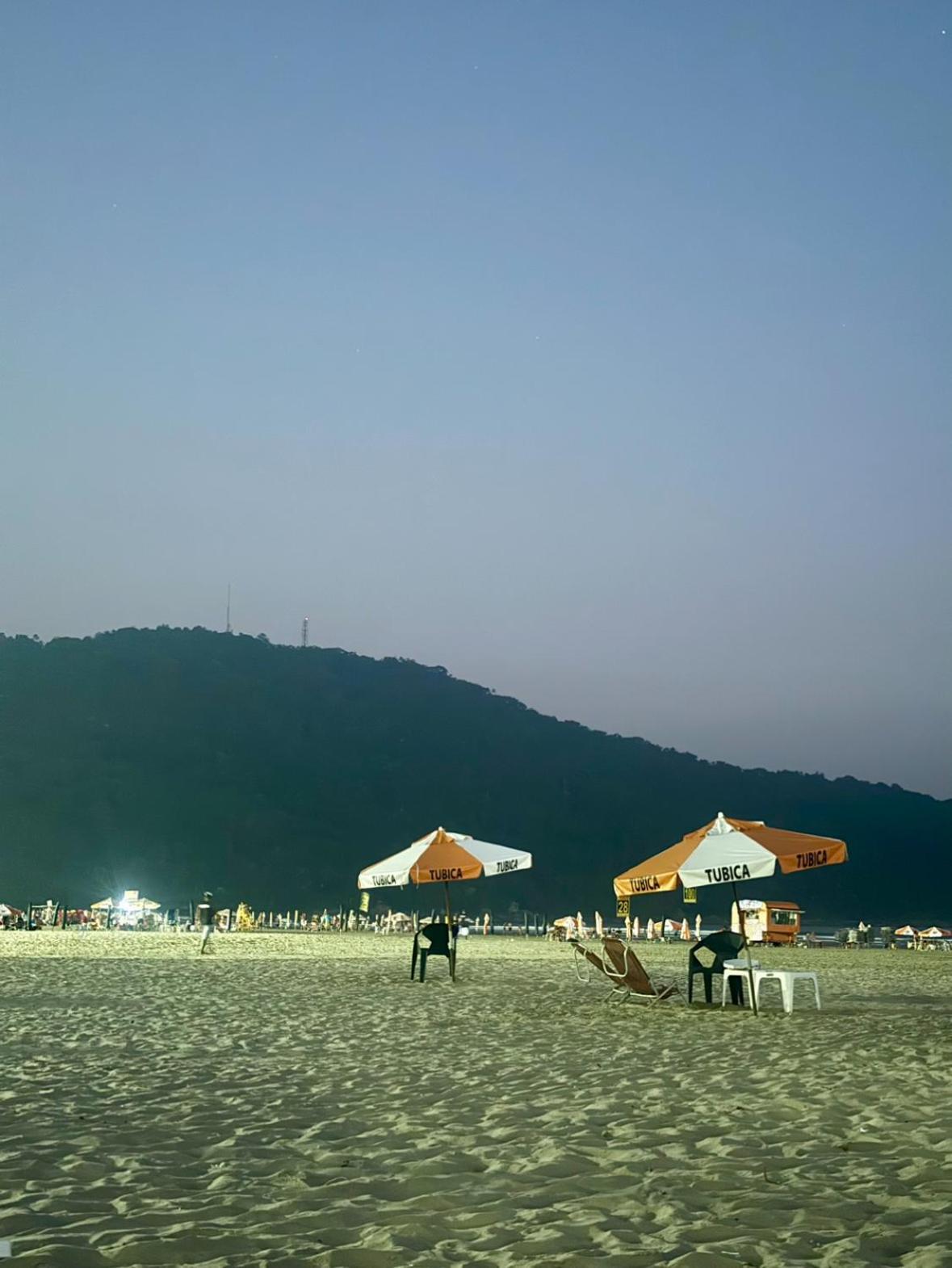 Novo Apto Canto Do Forte, Rua Praia Vista Montanha, Com Wi Fi, Homebeach10, 01 Vaga De Garagem, Melhores Restaurantes Ao Lado プライア・グランデ エクステリア 写真
