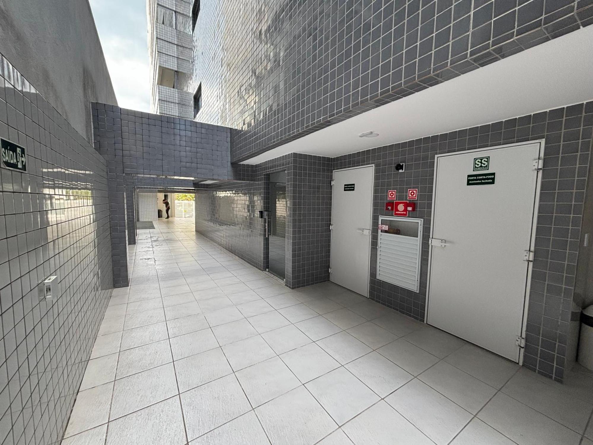 Novo Apto Canto Do Forte, Rua Praia Vista Montanha, Com Wi Fi, Homebeach10, 01 Vaga De Garagem, Melhores Restaurantes Ao Lado プライア・グランデ エクステリア 写真