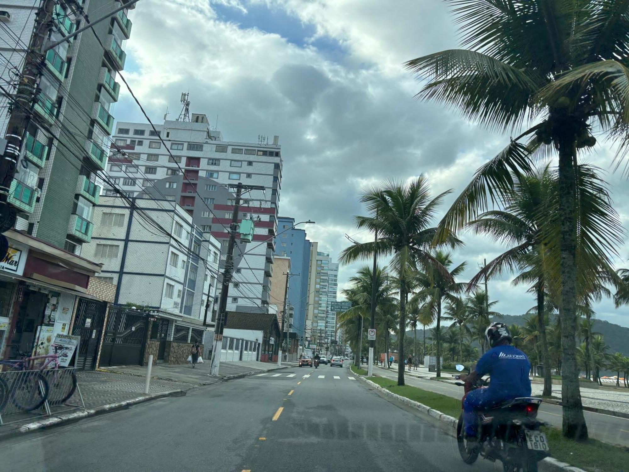 Novo Apto Canto Do Forte, Rua Praia Vista Montanha, Com Wi Fi, Homebeach10, 01 Vaga De Garagem, Melhores Restaurantes Ao Lado プライア・グランデ エクステリア 写真