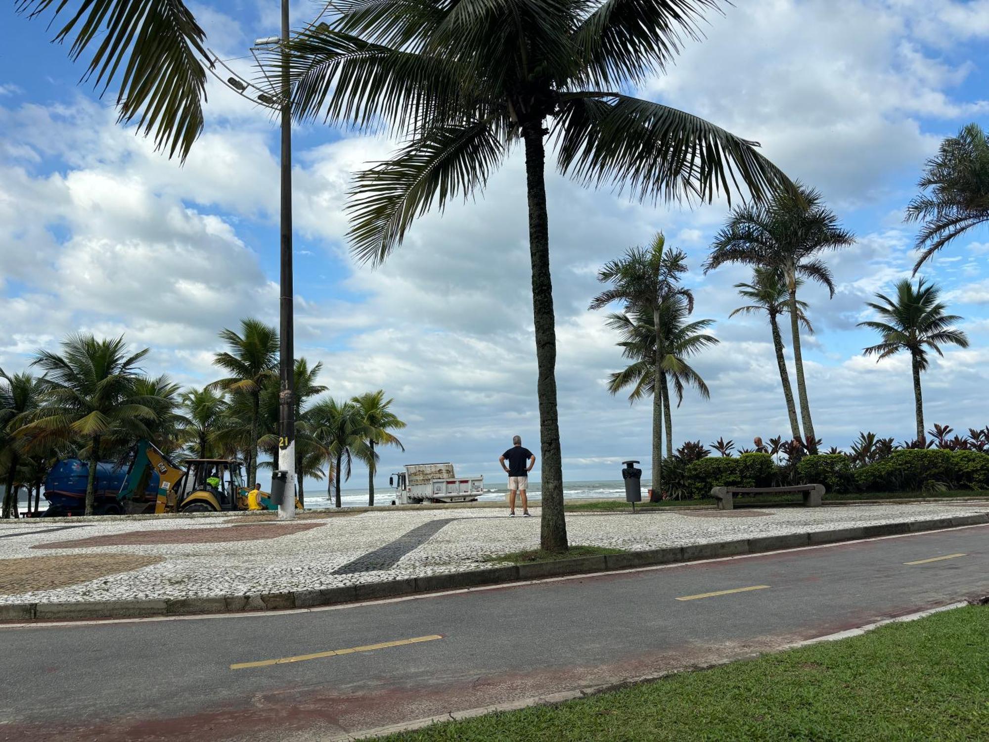 Novo Apto Canto Do Forte, Rua Praia Vista Montanha, Com Wi Fi, Homebeach10, 01 Vaga De Garagem, Melhores Restaurantes Ao Lado プライア・グランデ エクステリア 写真